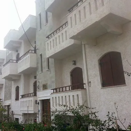 Irene Hotel apartamentowy 2*